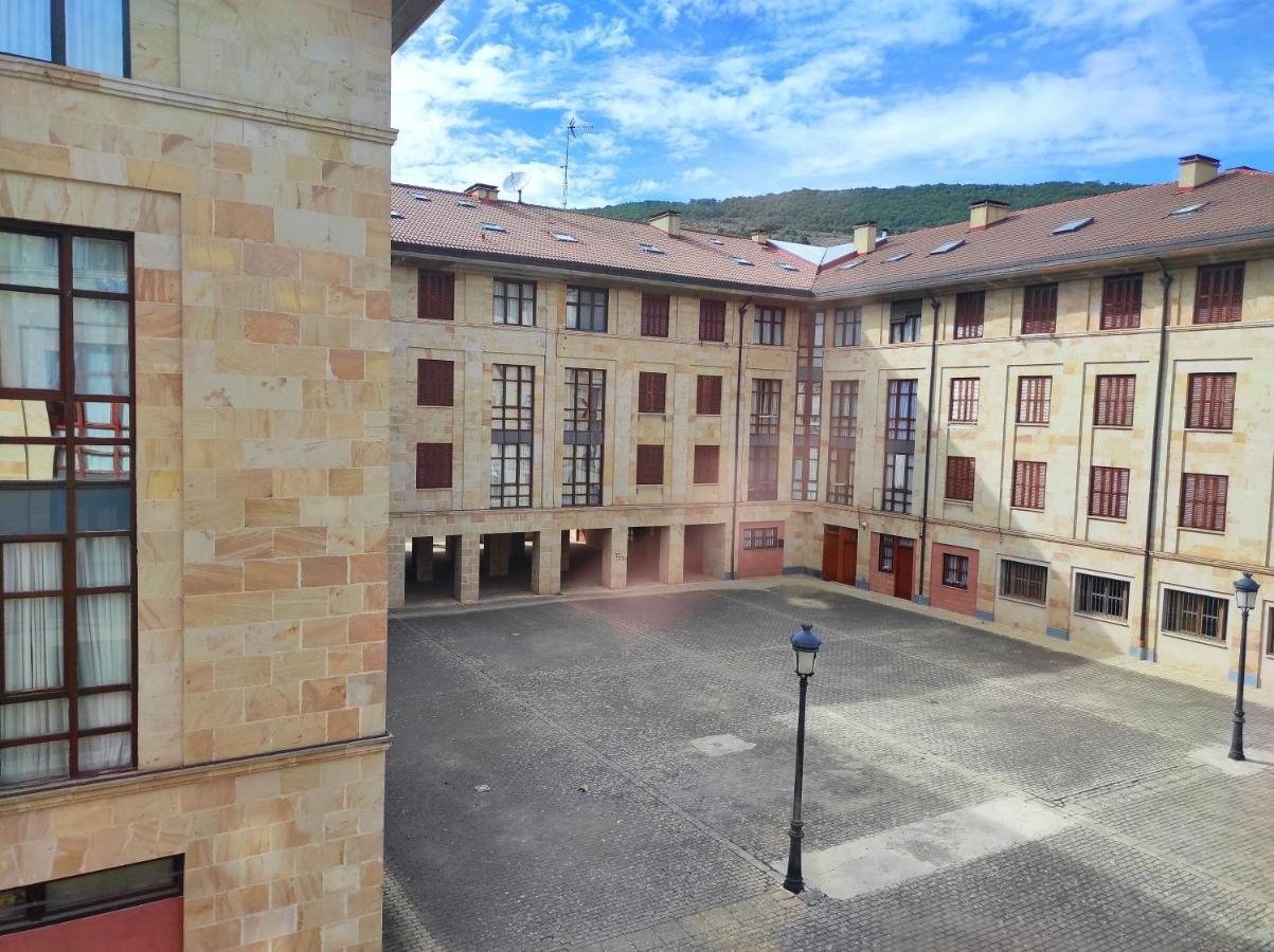 Apartamento Parque Europa Ezcaray Extérieur photo