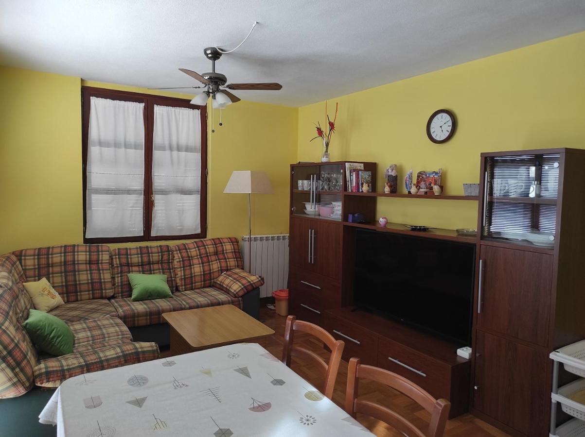 Apartamento Parque Europa Ezcaray Extérieur photo